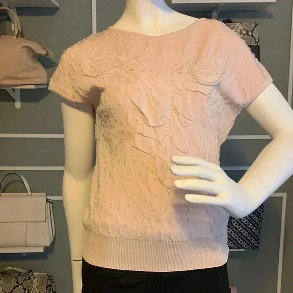 Chanel - Picture 1 of 10